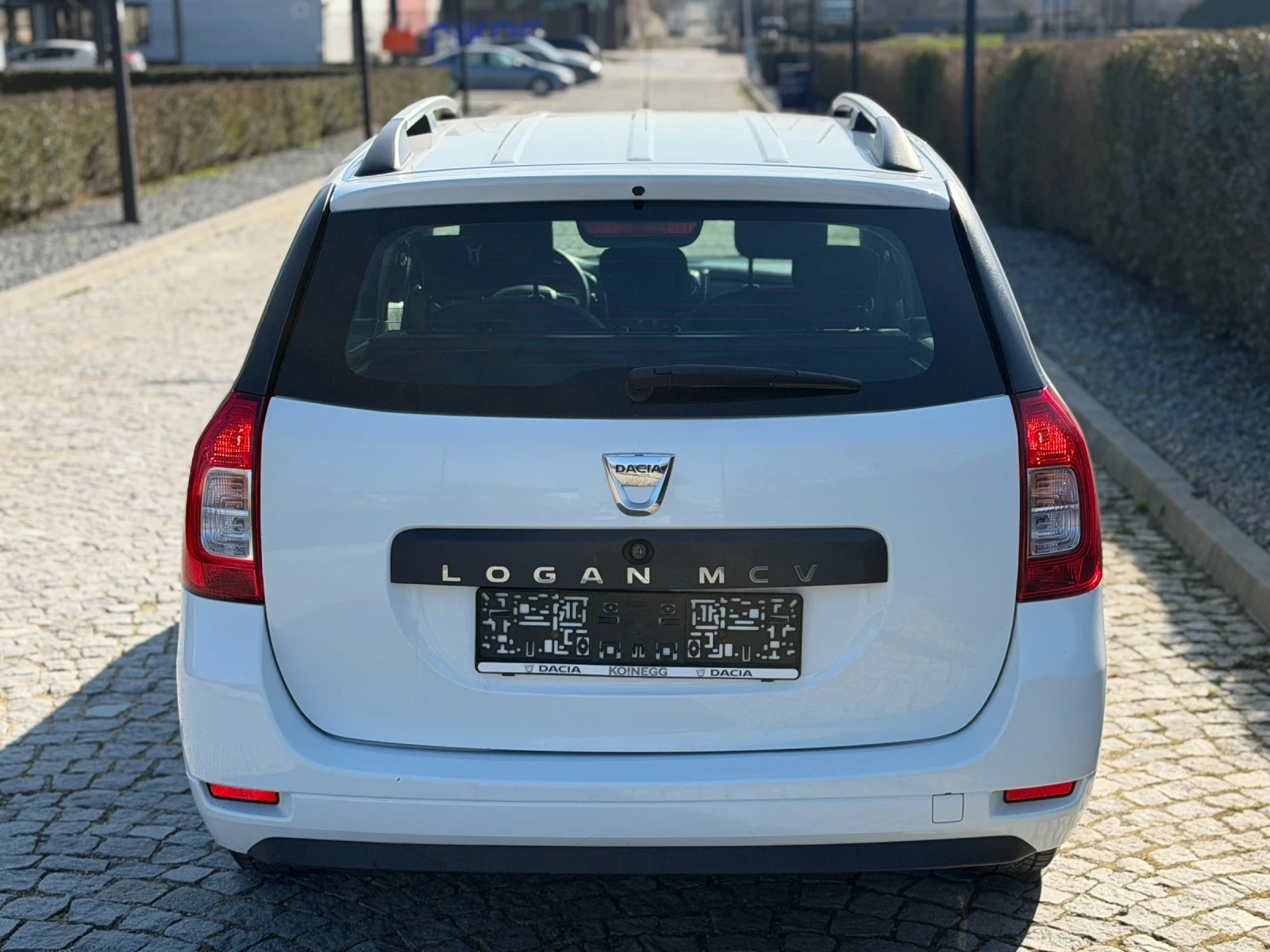 Dacia Logan Facelift Navi , снимка 5 - Автомобили и джипове - 53964751