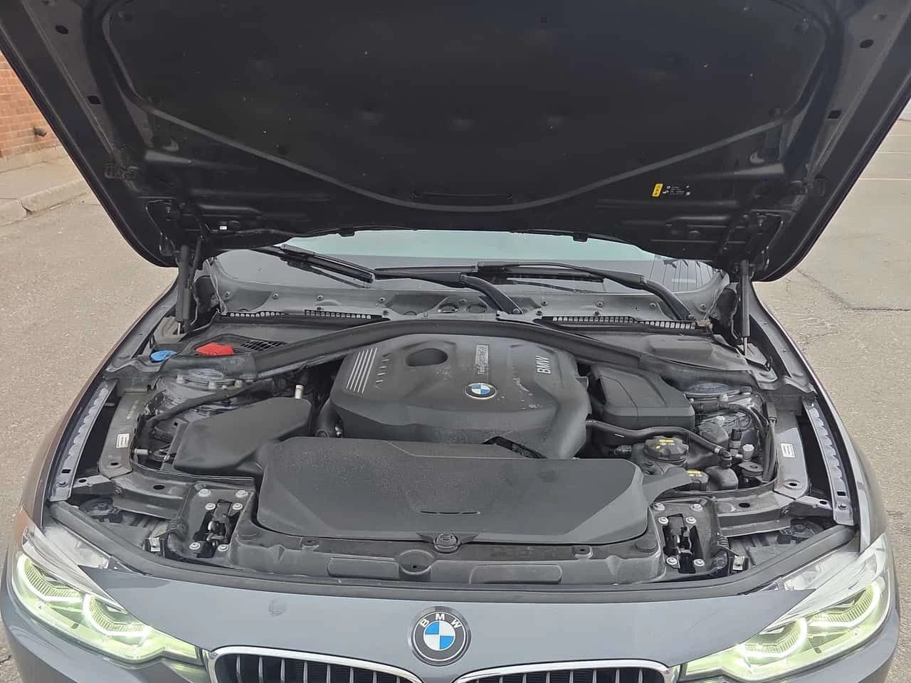 BMW 330 * xDrive * 2 ����� * �������� ���� * ������� | Mobile.bg � ����������� 14