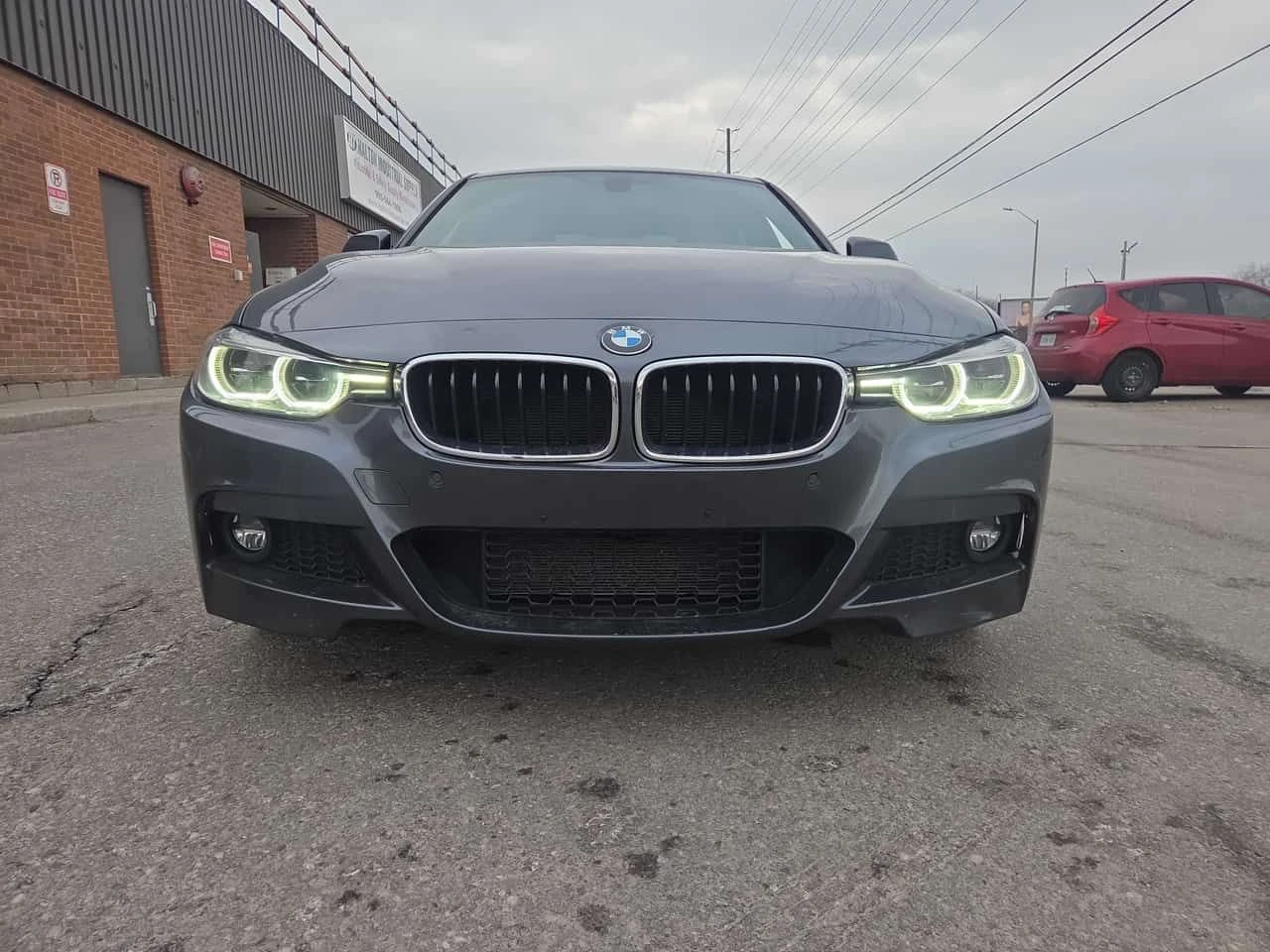 BMW 330 * xDrive * 2 ����� * �������� ���� * ������� | Mobile.bg � ����������� 6
