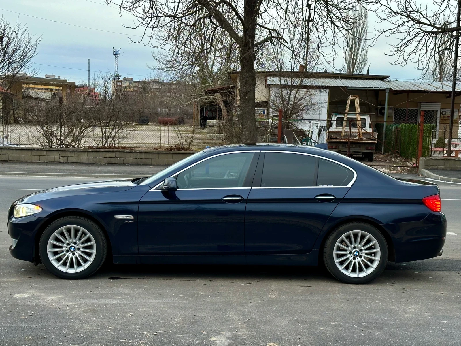 BMW 535 535i xDrive, снимка 8 - Автомобили и джипове - 54159527