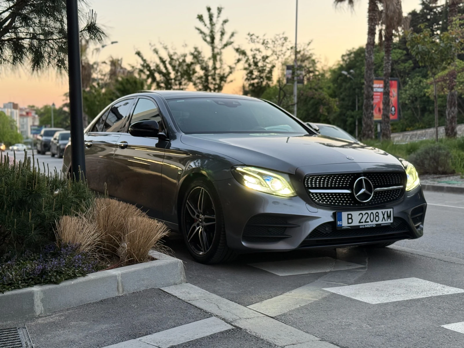 Mercedes-Benz E 220