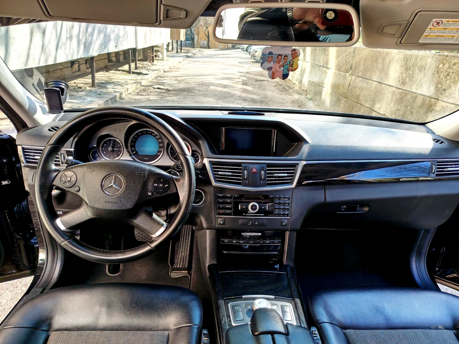 Mercedes-Benz E 300 | Mobile.bg � ����������� 9