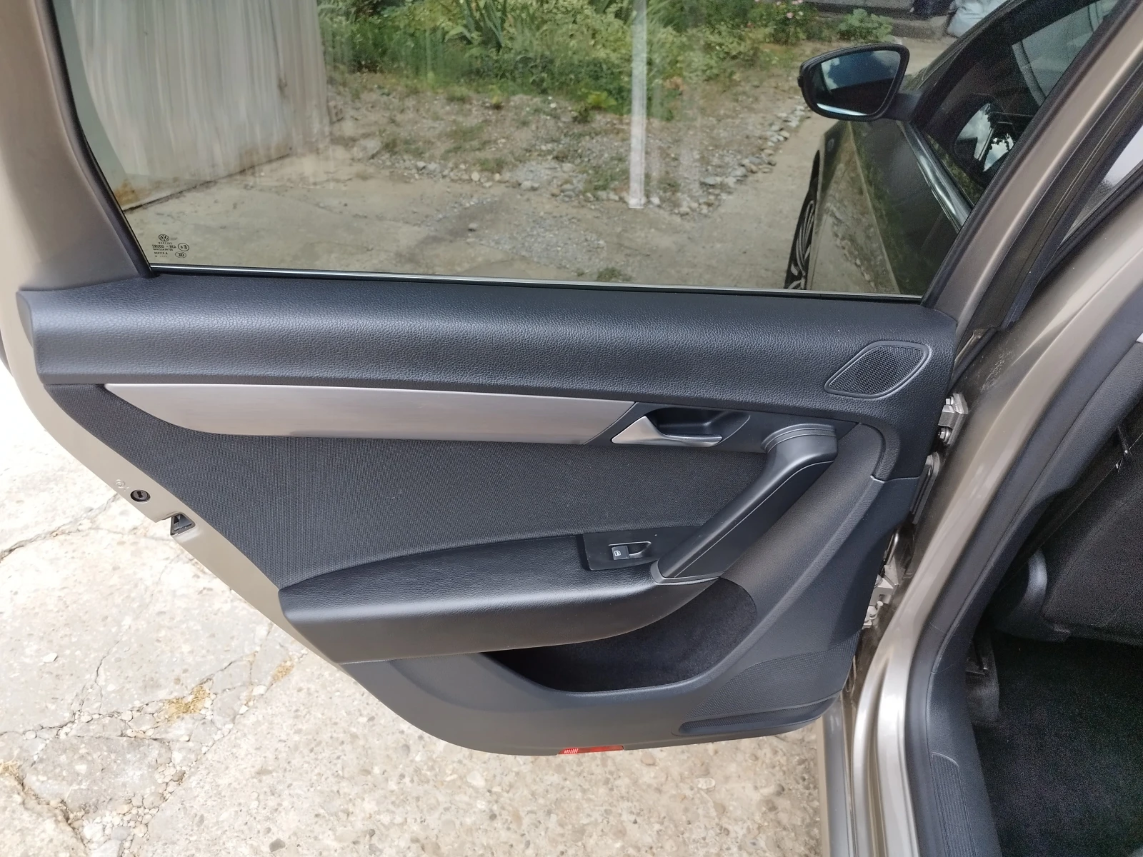 VW Passat Б7, снимка 6 - Автомобили и джипове - 54681488
