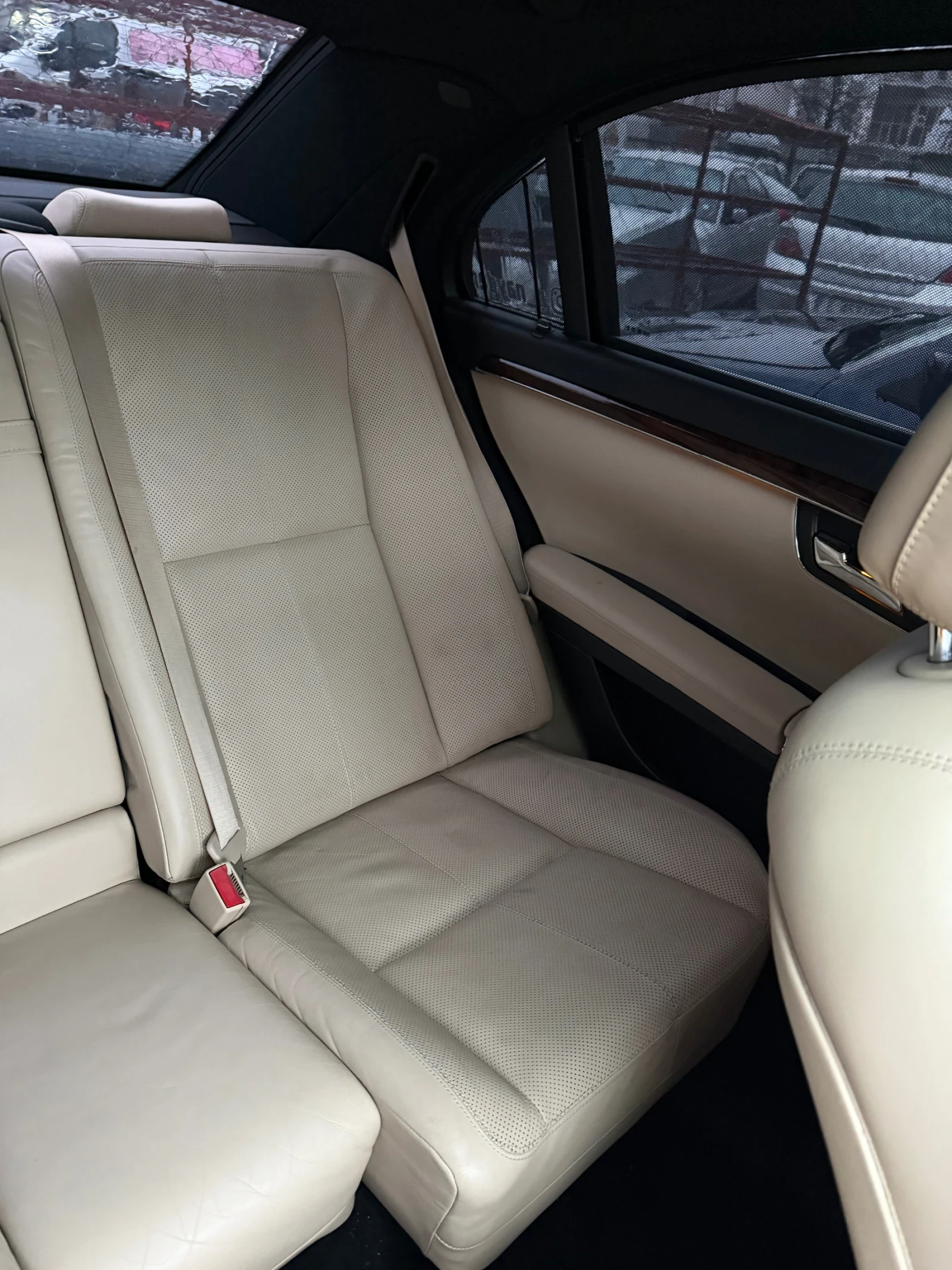 Mercedes-Benz S 320, снимка 14 - Автомобили и джипове - 54725922
