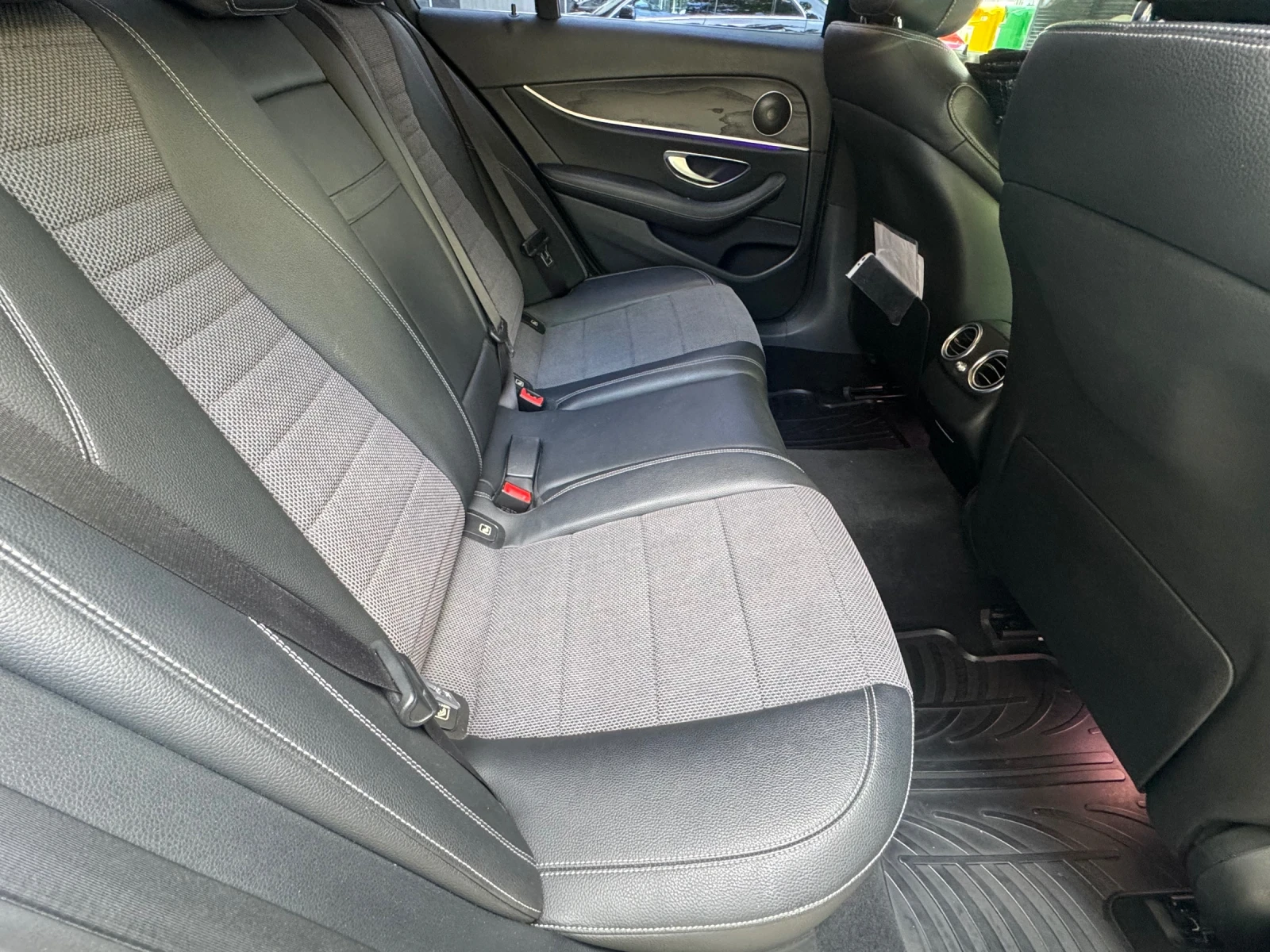 Mercedes-Benz E 350, снимка 8 - Автомобили и джипове - 54981326