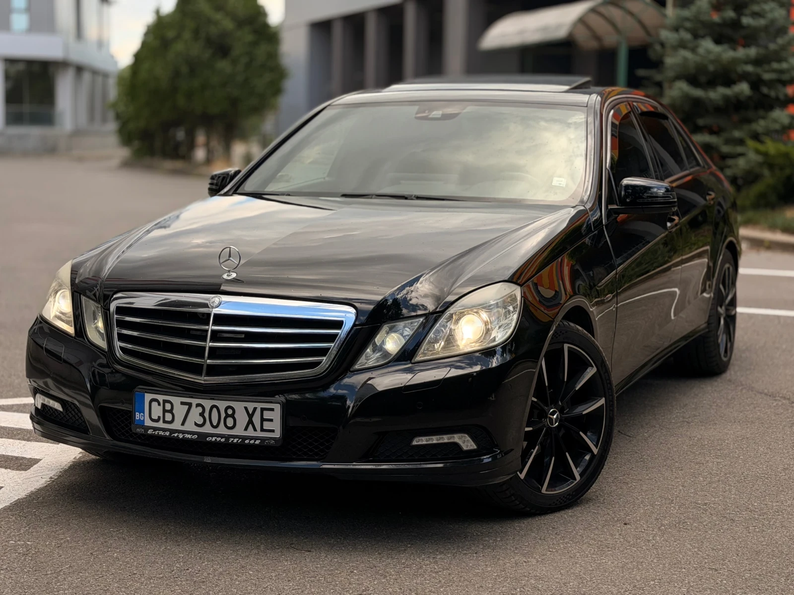 Mercedes-Benz E 220 W 212, снимка 6 - Автомобили и джипове - 55268955