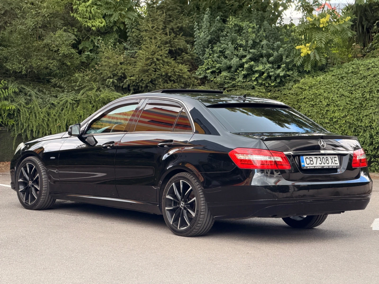 Mercedes-Benz E 220 W 212, снимка 3 - Автомобили и джипове - 55268955