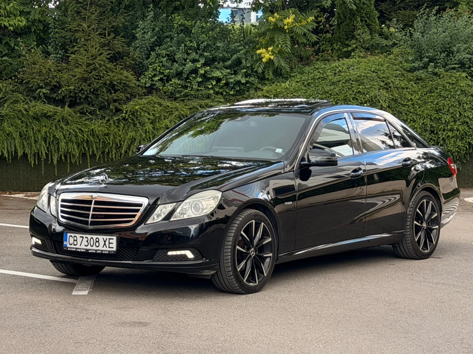 Mercedes-Benz E 220 W 212, снимка 2 - Автомобили и джипове - 55268955