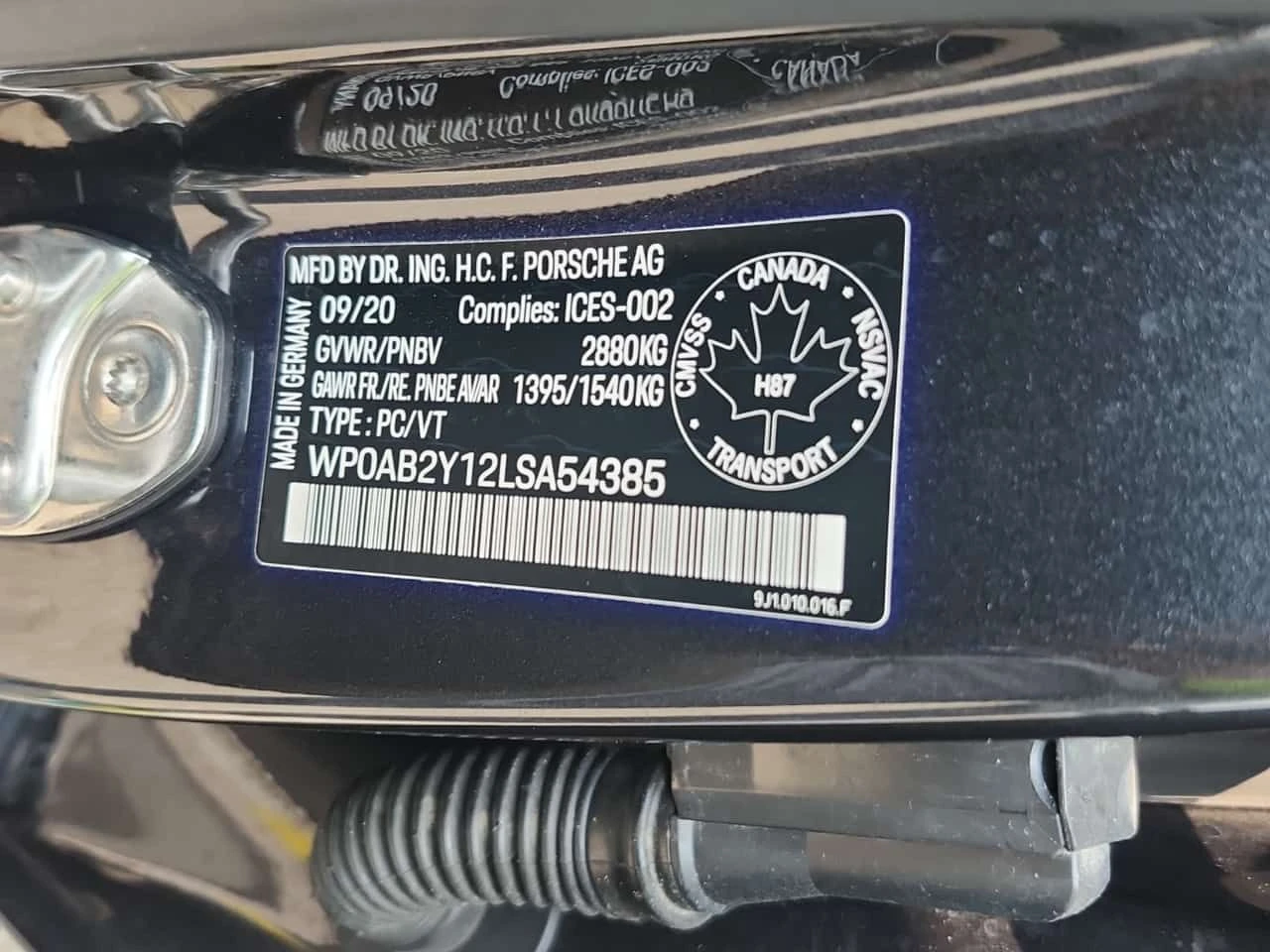 Porsche Taycan * Sedan 4s * CARFAX * БЕЗ ПЪРВОНАЧАЛНА ВНОСКА, снимка 16 - Автомобили и джипове - 55461886