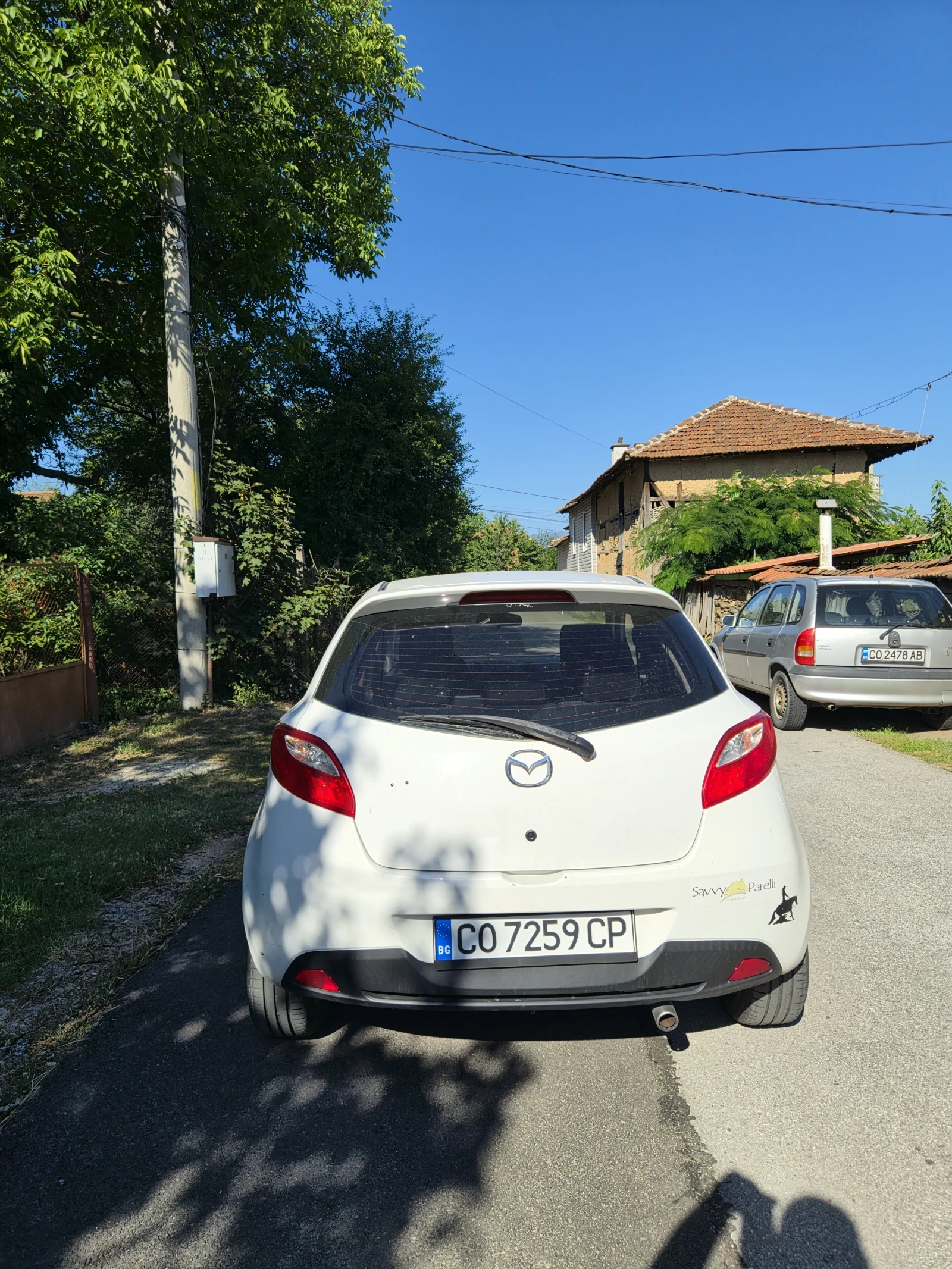 Mazda 2 1.5i, снимка 7 - Автомобили и джипове - 55495936