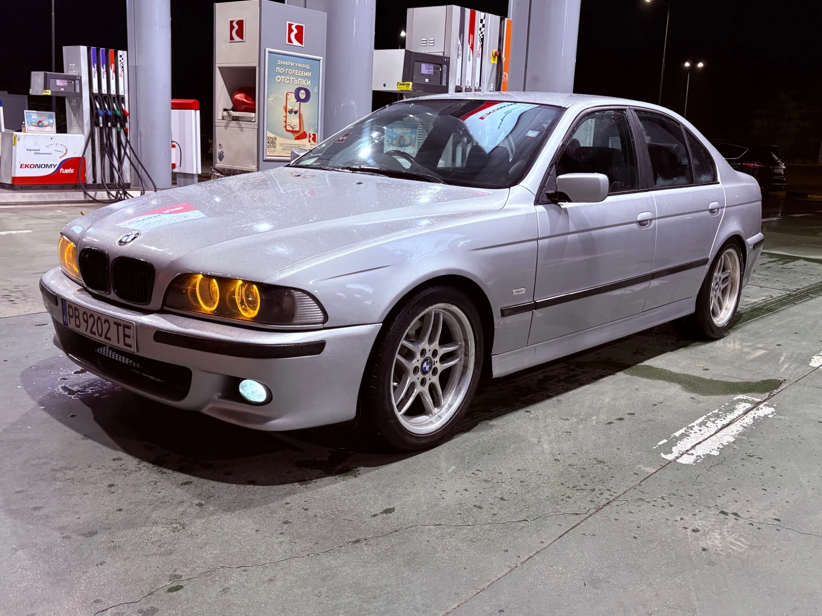 BMW 530, снимка 3 - Автомобили и джипове - 56013207