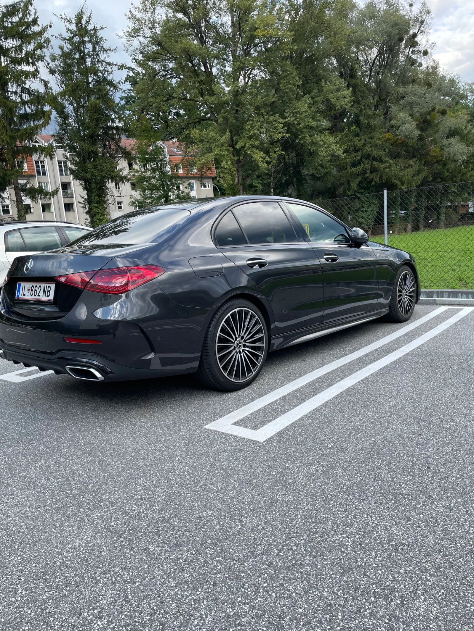 Mercedes-Benz C 220, снимка 4 - Автомобили и джипове - 56169733
