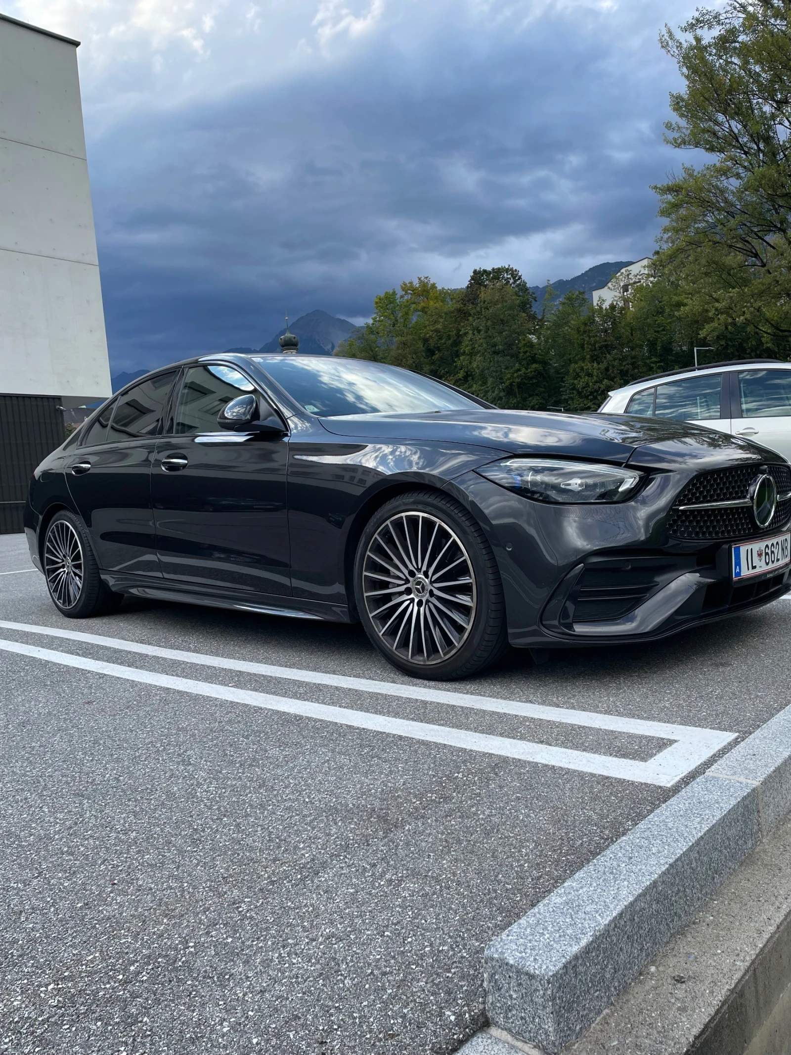 Mercedes-Benz C 220, снимка 2 - Автомобили и джипове - 56169733