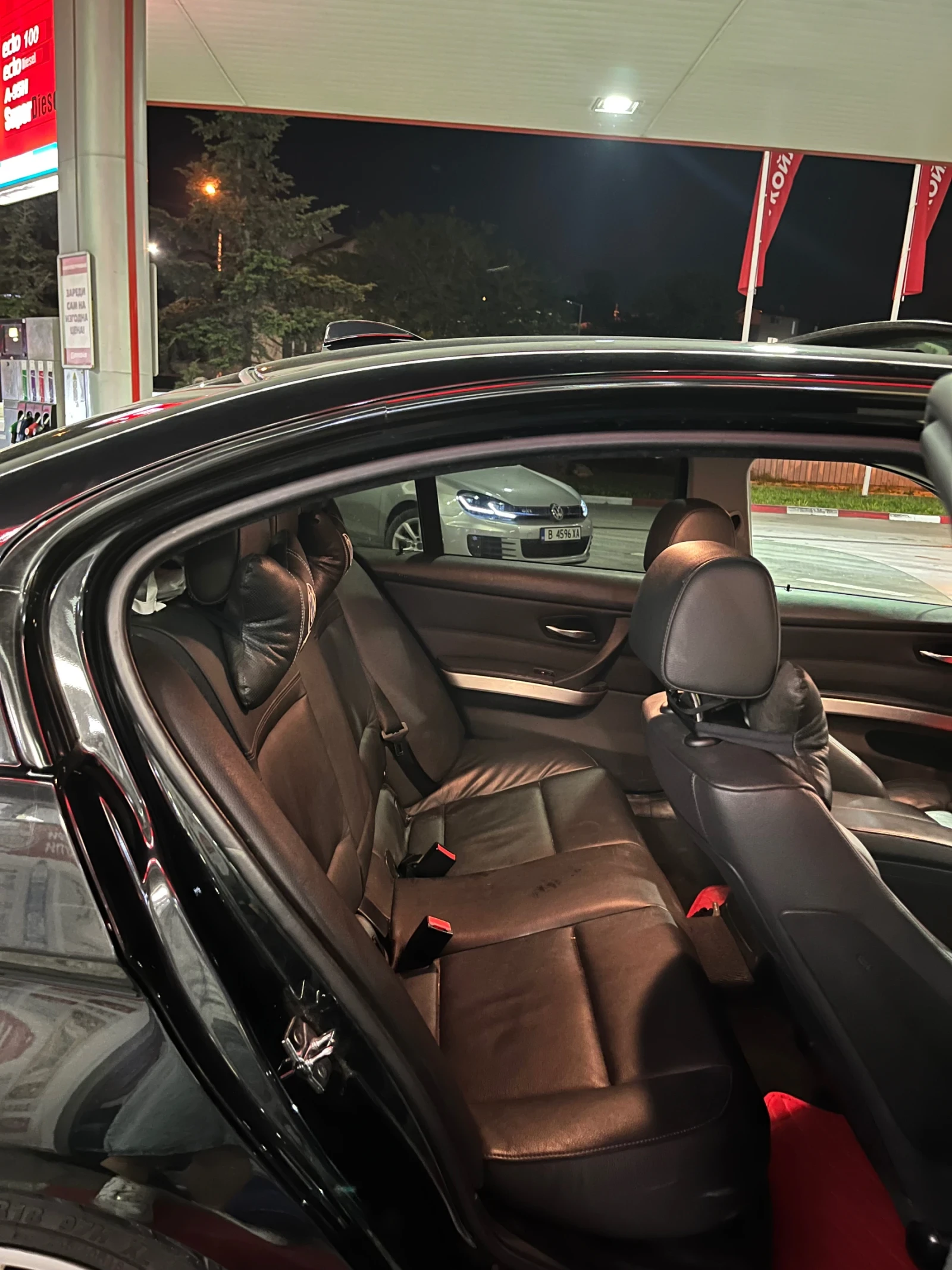 BMW 335, снимка 9 - Автомобили и джипове - 56742924