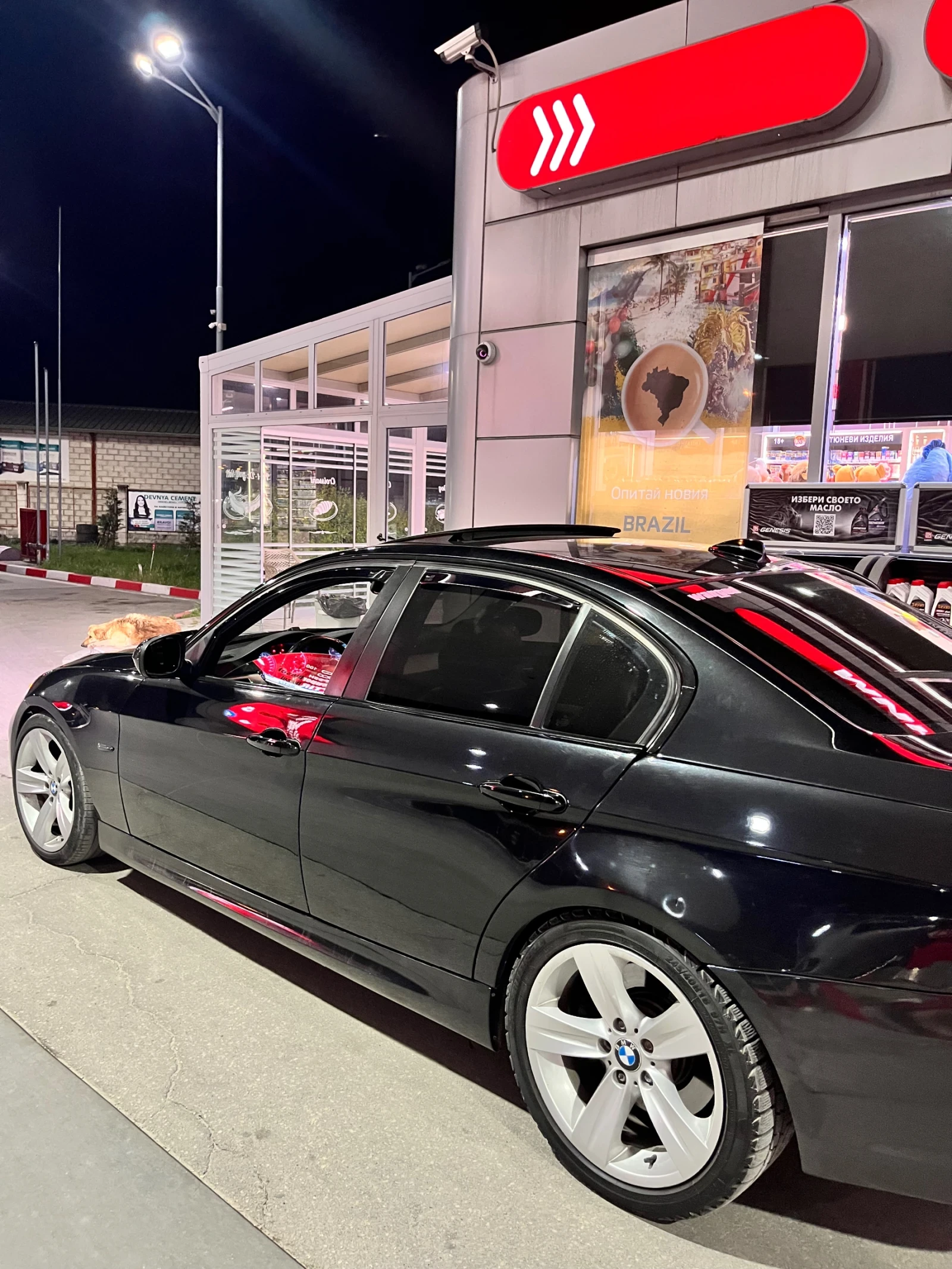 BMW 335, снимка 5 - Автомобили и джипове - 56742924