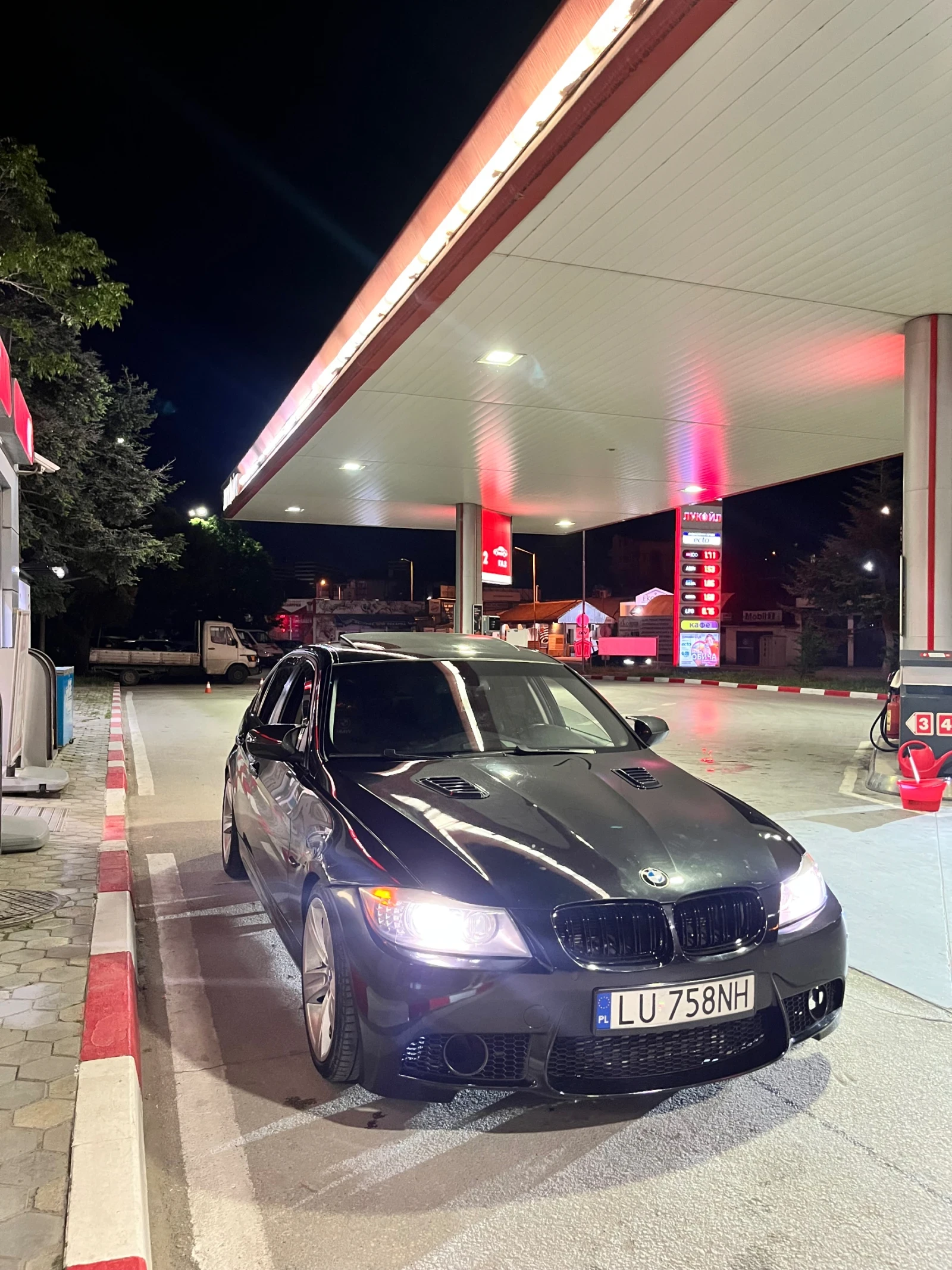 BMW 335, снимка 3 - Автомобили и джипове - 56742924