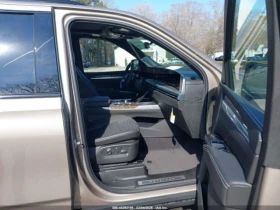 Cadillac Escalade ESV SPORT PLATINUM 4x4, снимка 5