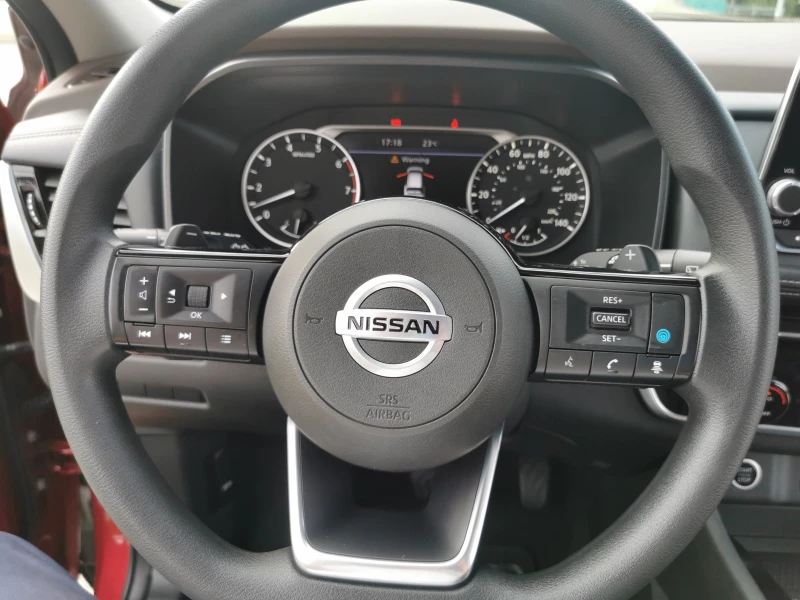 Nissan Rogue X-Trail, снимка 12 - Автомобили и джипове - 47697310