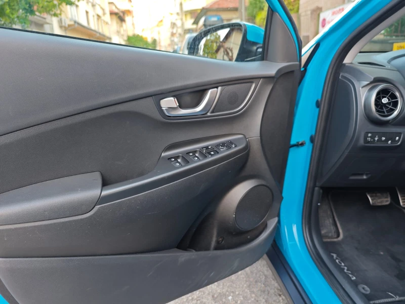 Hyundai Kona, снимка 10 - Автомобили и джипове - 52459216