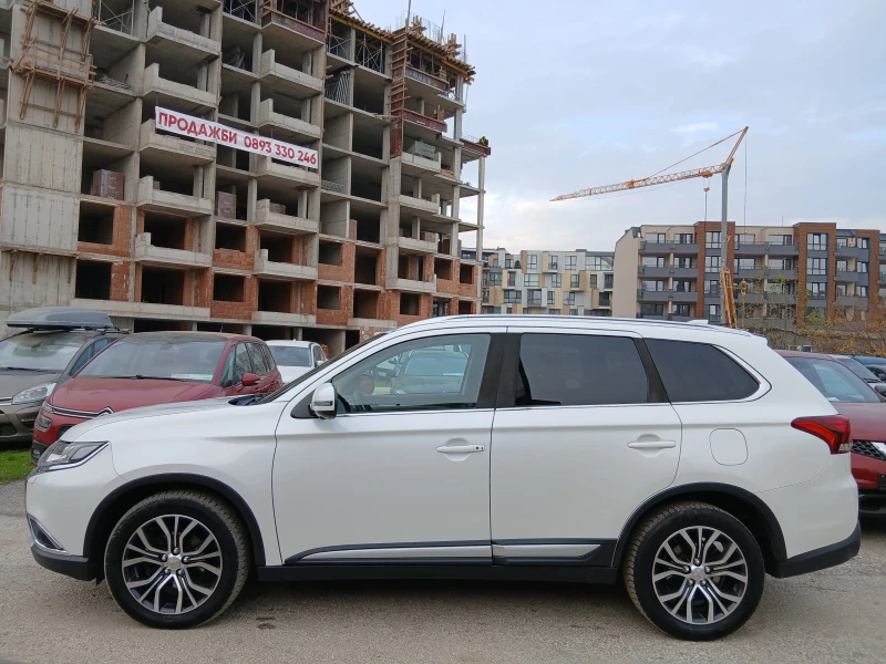 Mitsubishi Outlander 2.2 DID (KATO НОВА), снимка 4 - Автомобили и джипове - 52643708