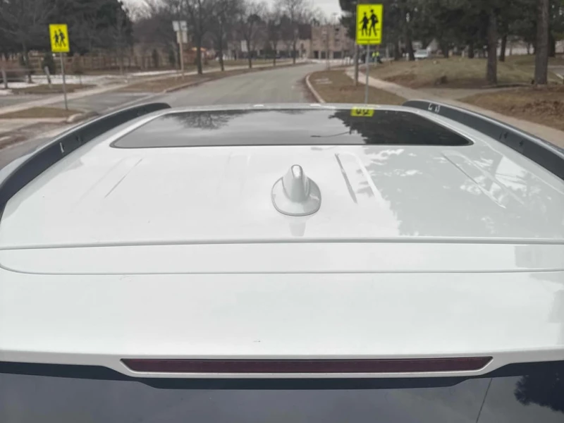 Honda Pilot Touring 7 Passenger  CARFAX, снимка 10 - Автомобили и джипове - 53108332