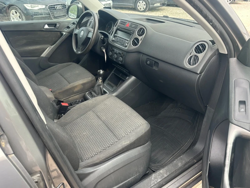VW Tiguan 2.0/140кс 4х4 климатроник - 7100 лв. - 96553930 | Car24.bg