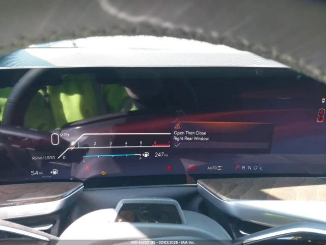 Cadillac Escalade ESV SPORT PLATINUM 4x4 - изображение 7