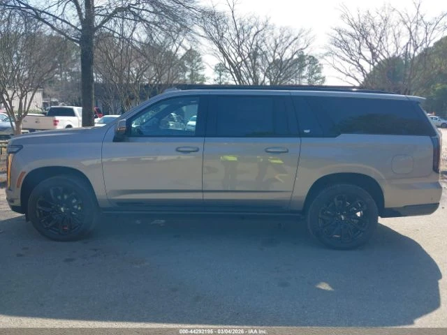 Cadillac Escalade ESV SPORT PLATINUM 4x4, снимка 13 - Автомобили и джипове - 53772455