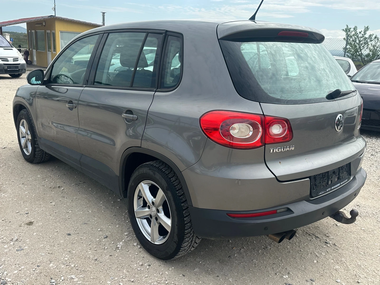 VW Tiguan 2.0/140кс 4х4 климатроник - изображение 5