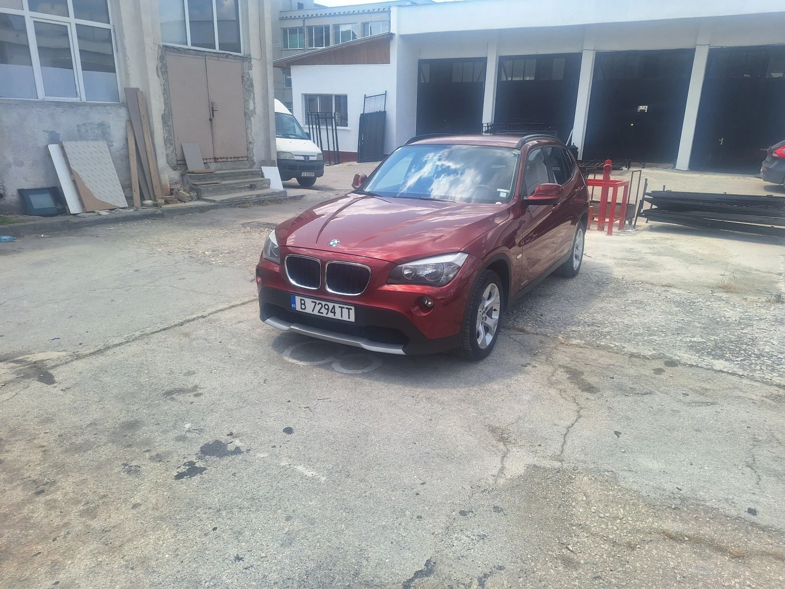 BMW X1 1.8i S-DRIVE - изображение 2