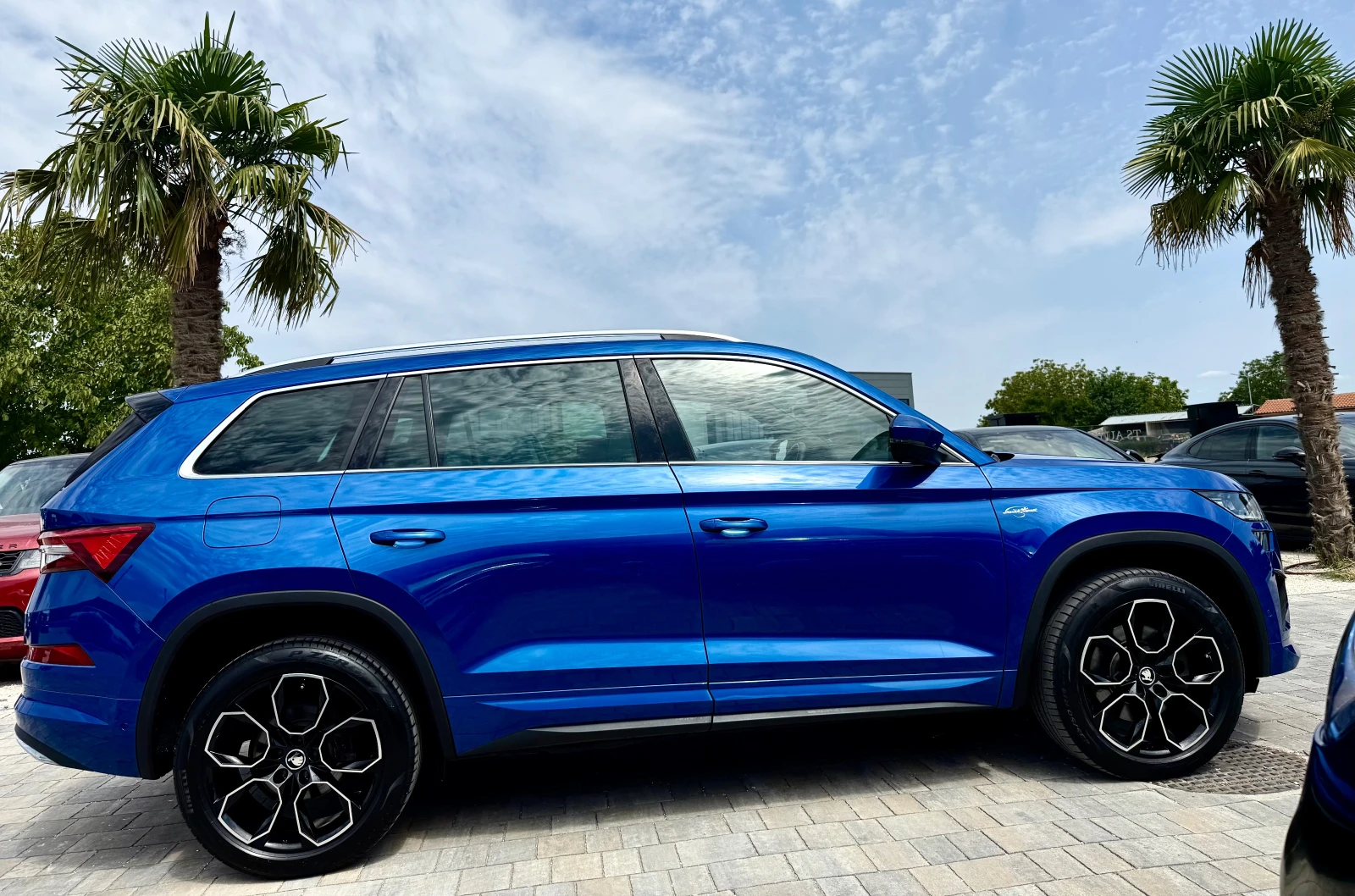 Skoda Kodiaq 2.0TDI* L&K* VRS* MAX FULL - изображение 8
