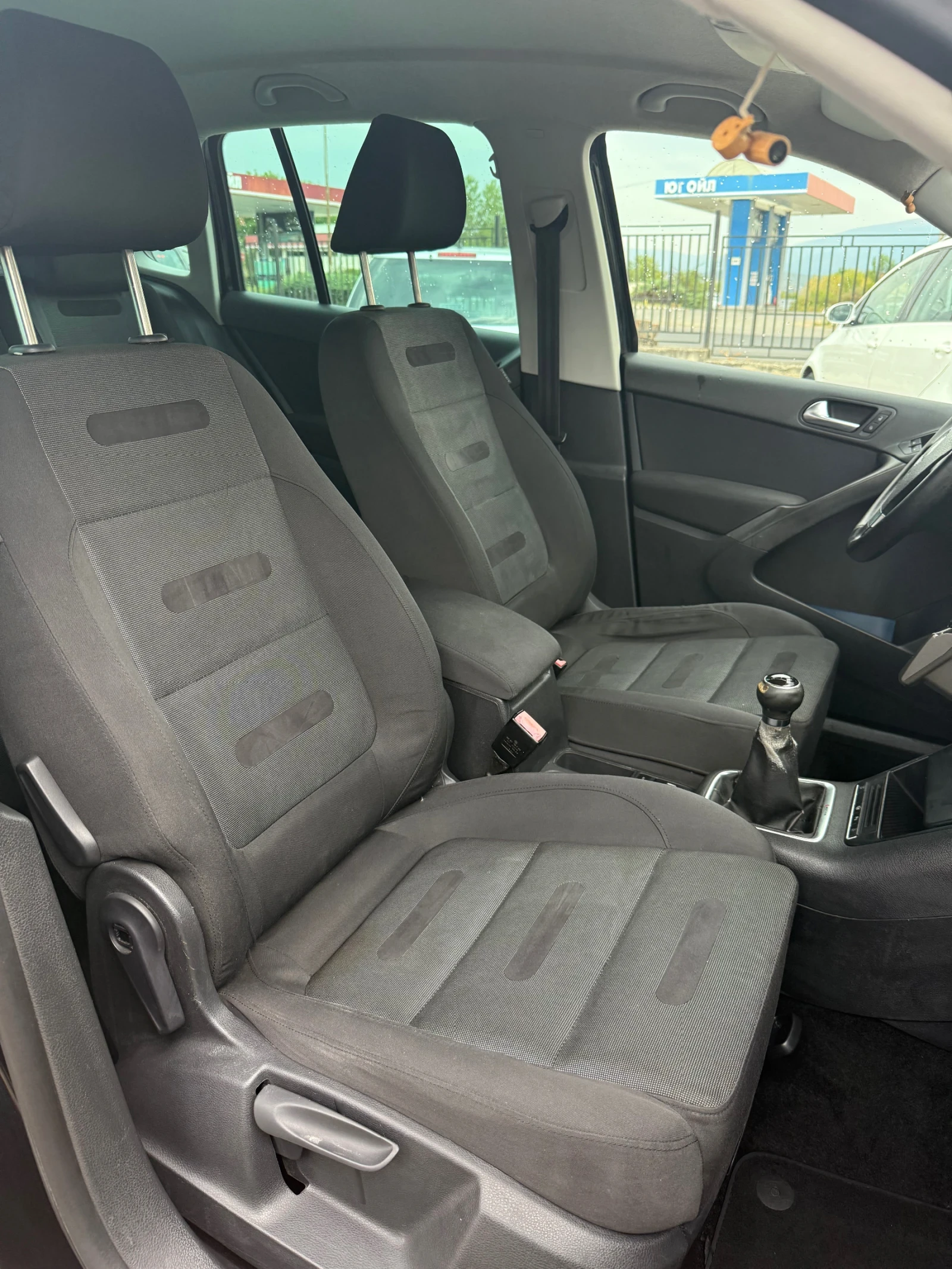 VW Tiguan 2.0;140 - изображение 8