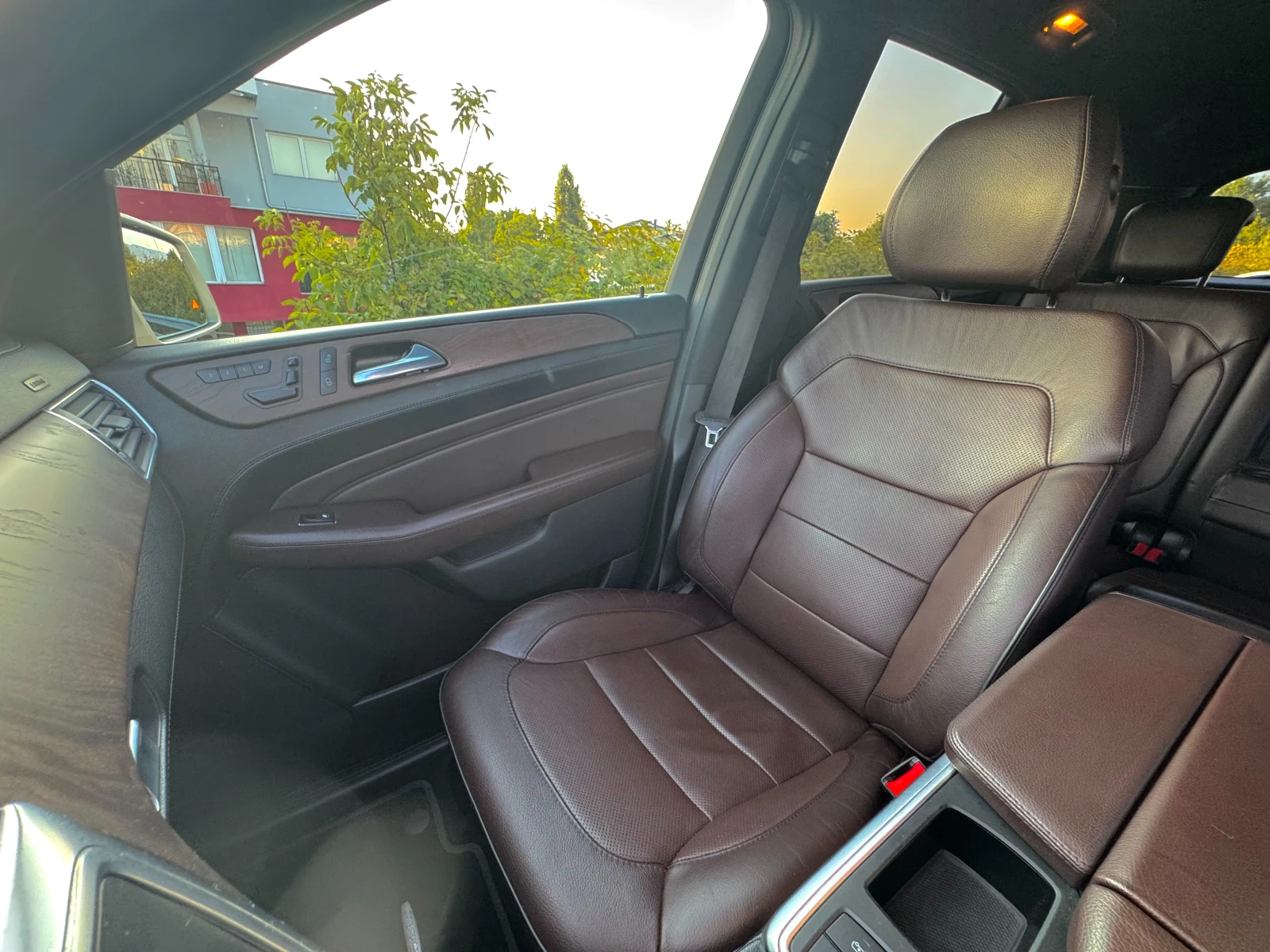 Mercedes-Benz ML 350 CDI BlueTec, FULL, ОБДУХВАНЕ, ПОДГРЕВ, ILS, LaneAs - изображение 10
