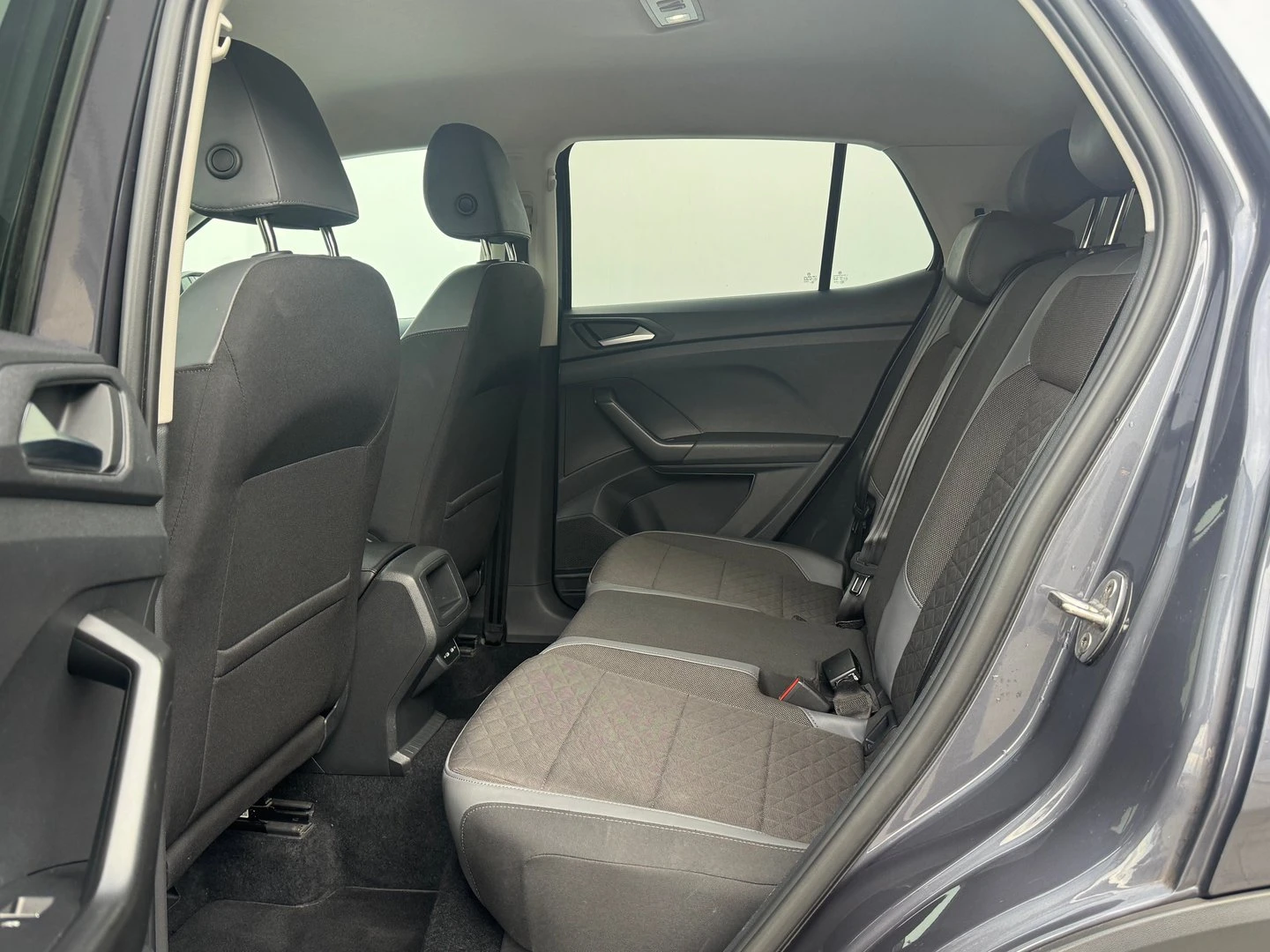 VW T-Cross Style 1.0 TSI OPF DSG | Mobile.bg — изображение 8