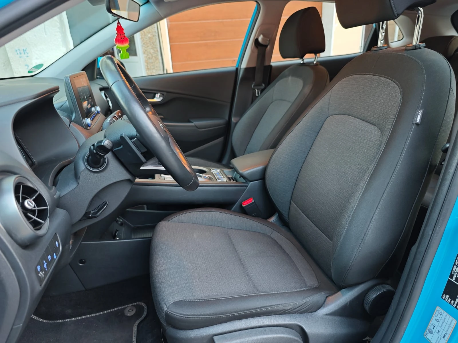 Hyundai Kona  - изображение 7