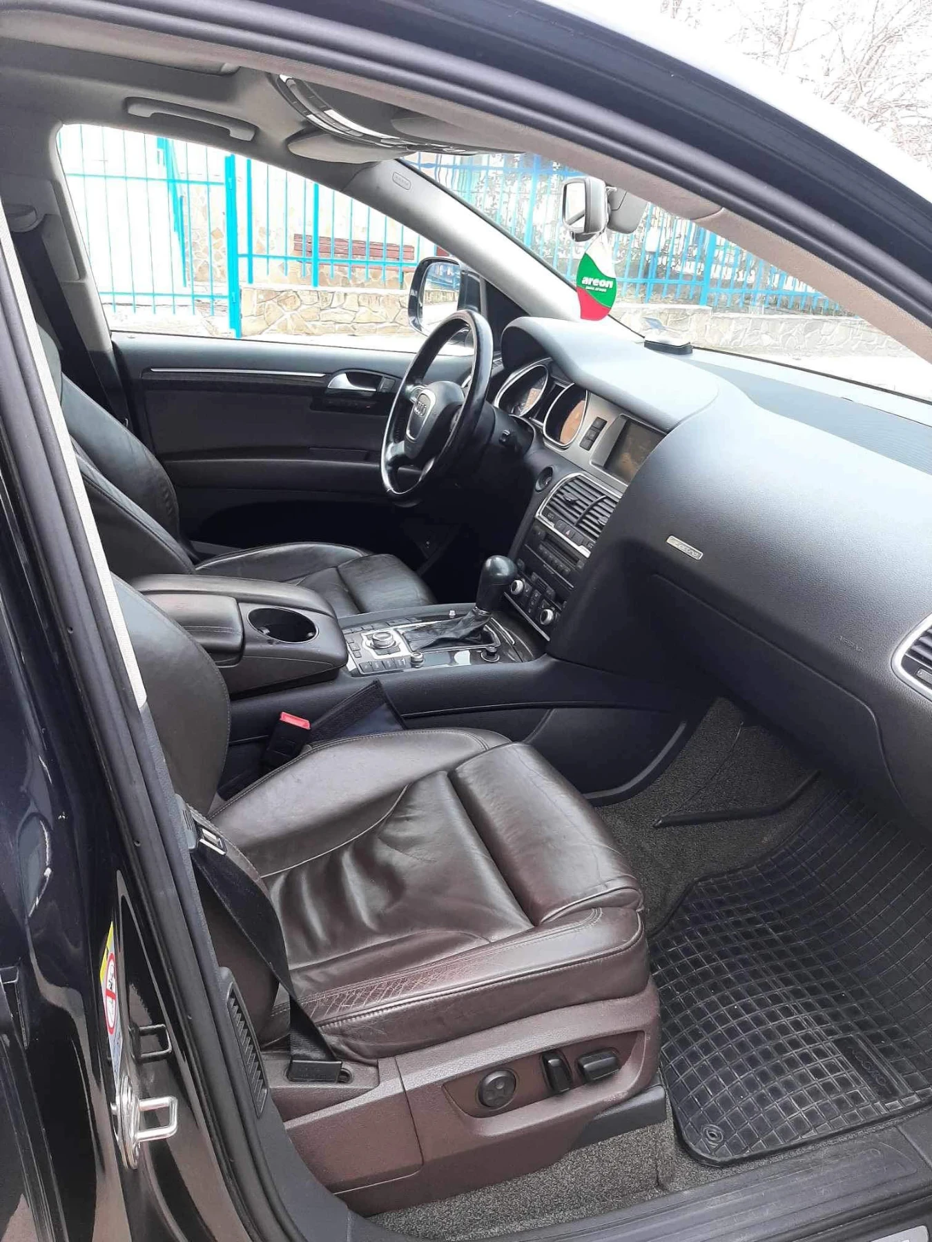 Audi Q7, снимка 3 - Автомобили и джипове - 54122583