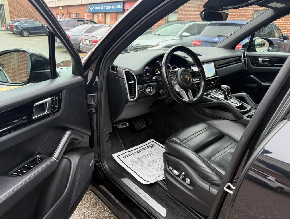 Porsche Cayenne E-HYBRID AWD, снимка 6 - Автомобили и джипове - 54631860