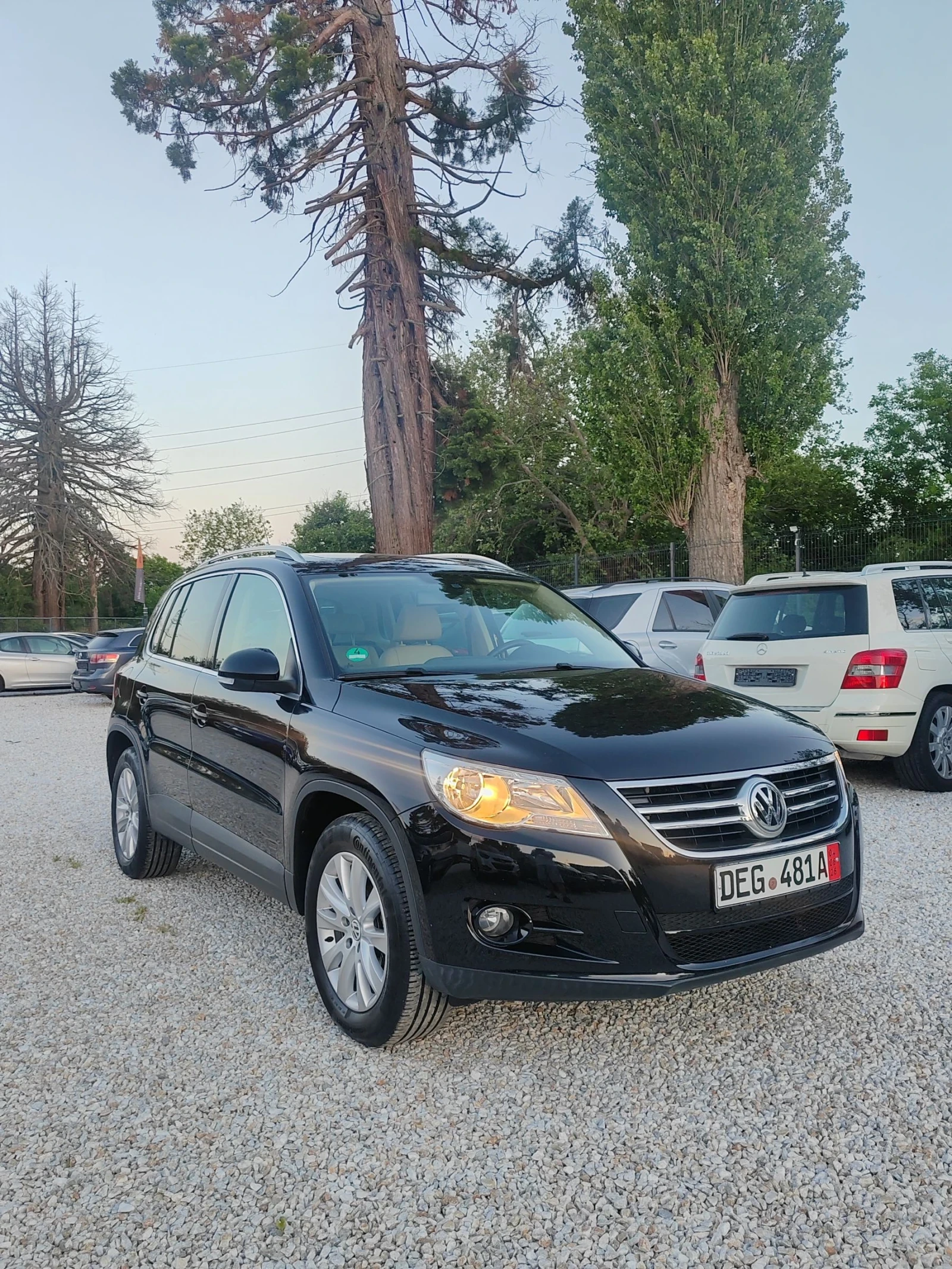 VW Tiguan 2.0, 140к.с. 4х4, снимка 2 - Автомобили и джипове - 54722729
