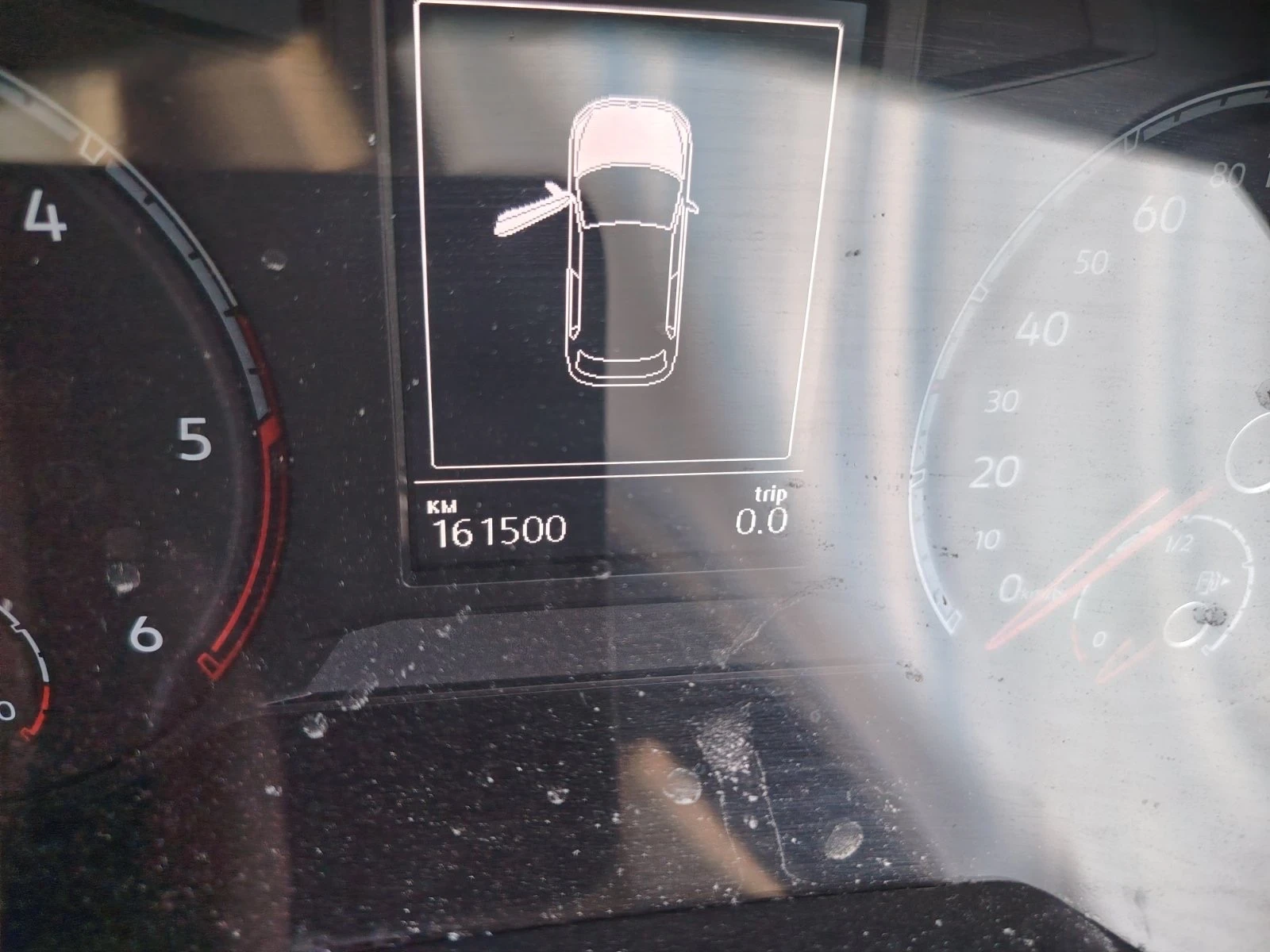 VW T-Roc 1.6TDI | Mobile.bg � ����������� 9