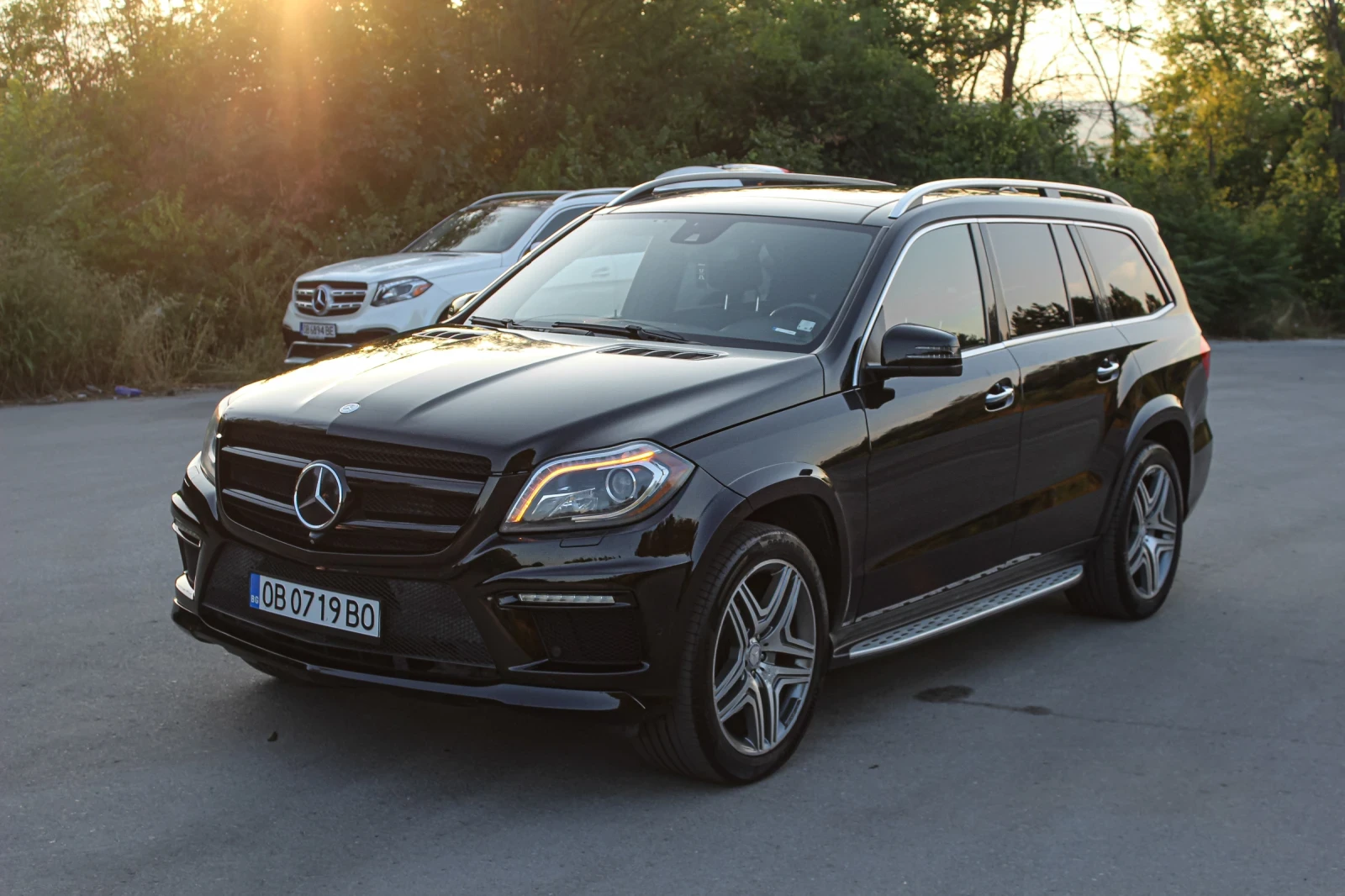 Mercedes-Benz GL 350 Mercedes-Benz GL 350 BlueTEC 4MATIC AMG Line , снимка 2 - Автомобили и джипове - 55339394