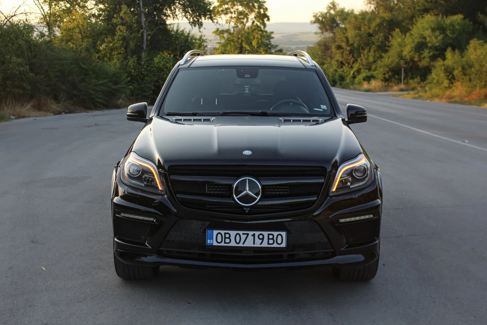 Mercedes-Benz GL 350 Mercedes-Benz GL 350 BlueTEC 4MATIC AMG Line , снимка 3 - Автомобили и джипове - 55339394
