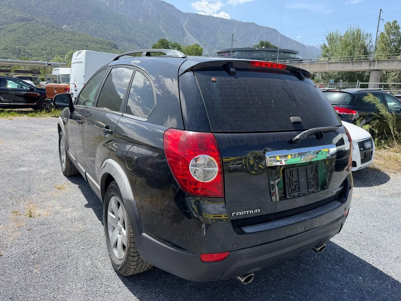 Chevrolet Captiva 2.4 LT 4WD, снимка 8 - Автомобили и джипове - 55399726