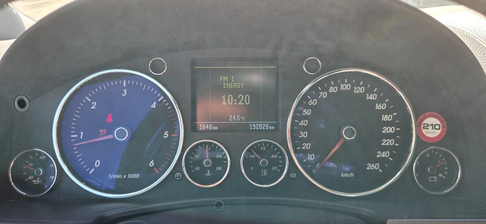 VW Touareg 2.5 TDI 174к.с, снимка 8 - Автомобили и джипове - 55509418