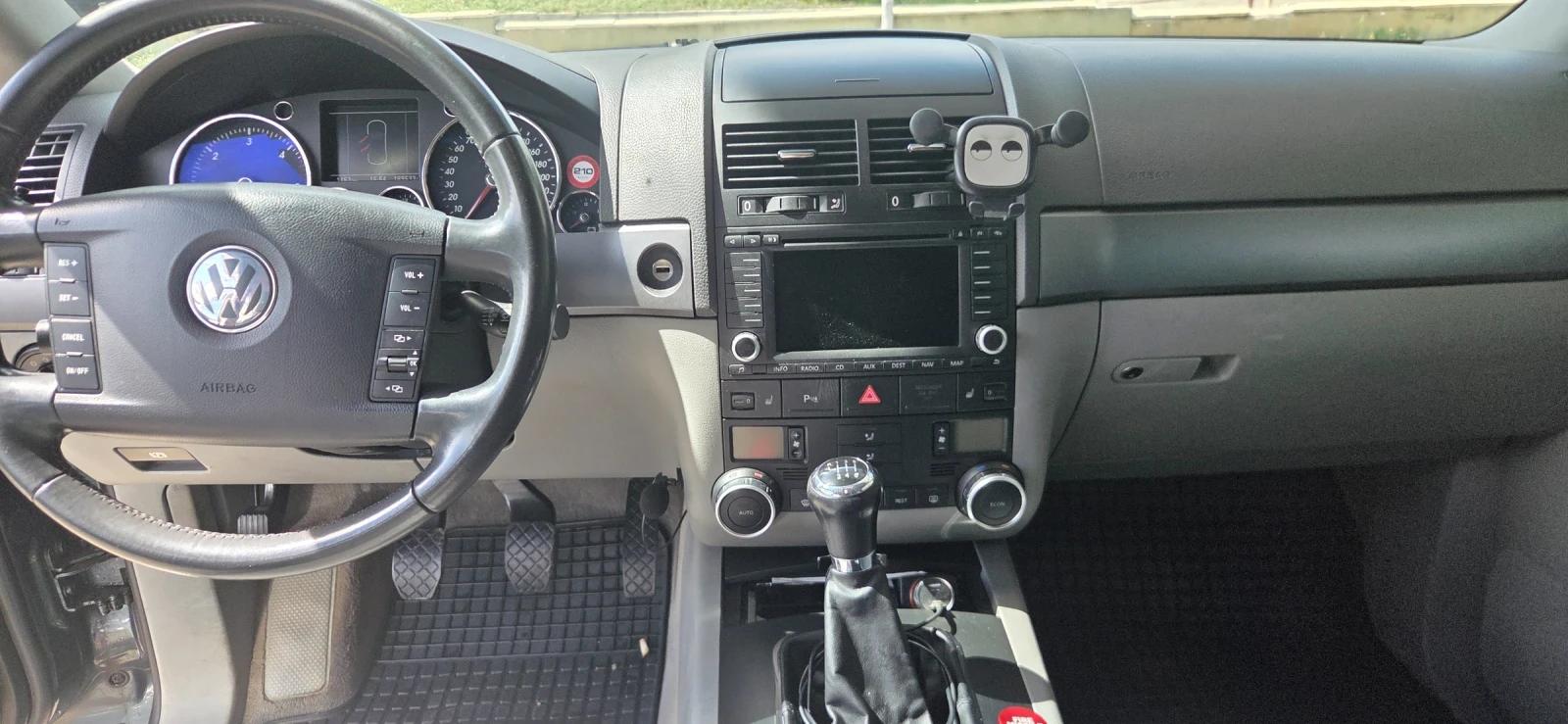 VW Touareg 2.5 TDI 174к.с, снимка 14 - Автомобили и джипове - 55509418
