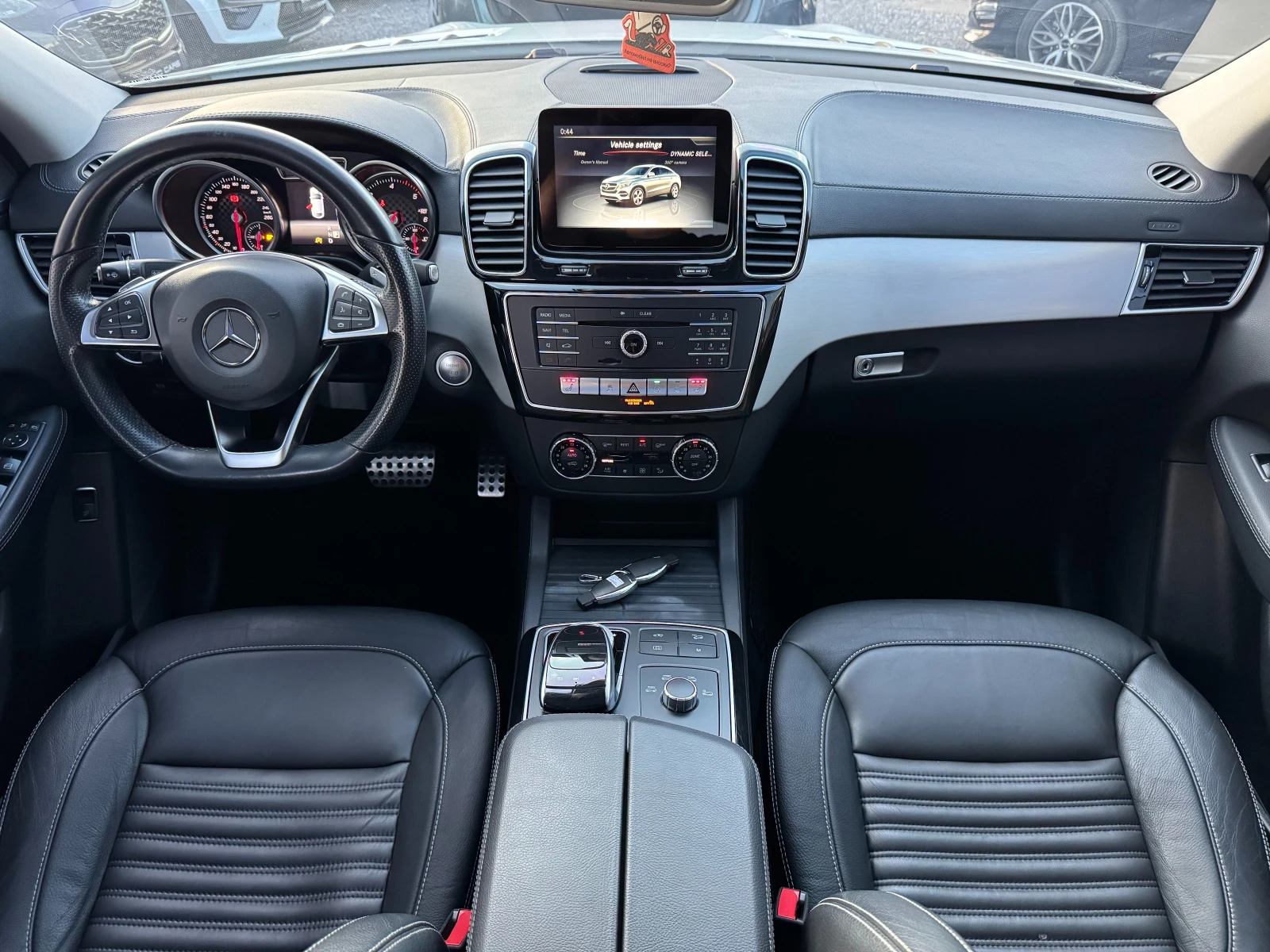 Mercedes-Benz GLE Coupe 350D ! 4matic ! AMG Line ! 9G-tronic !, снимка 9 - Автомобили и джипове - 56328523