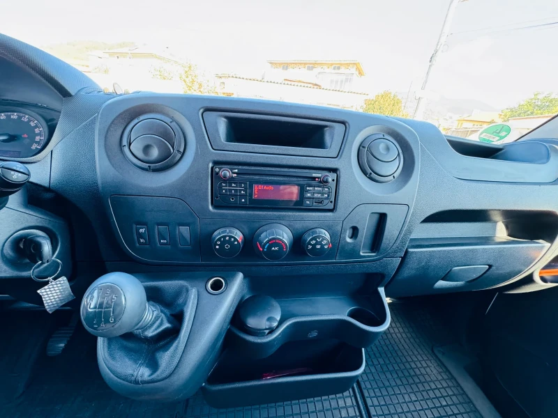 Opel Movano, снимка 4 - Бусове и автобуси - 51814377