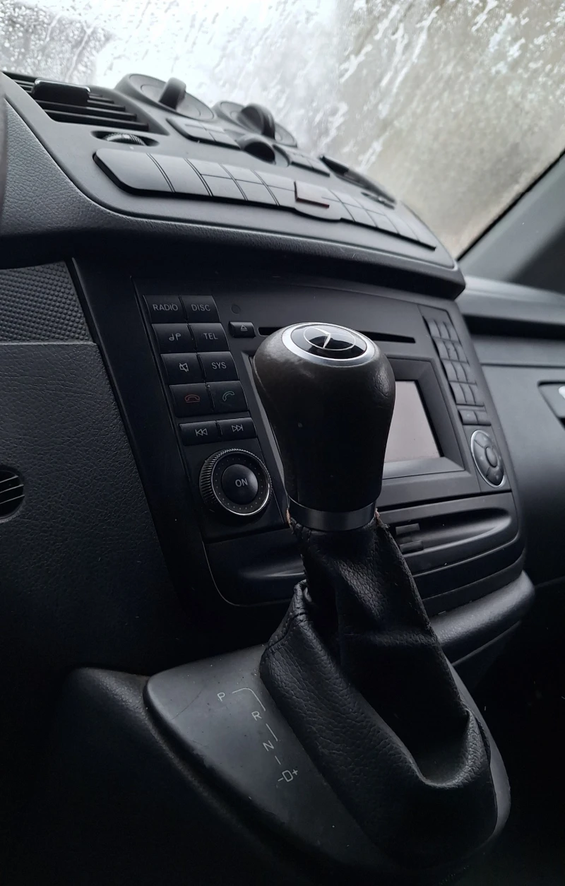 Mercedes-Benz Vito 2.2 CDI 150к.с. 4x4 Автоматик Long 2014г EURO5, снимка 14 - Бусове и автобуси - 53330675