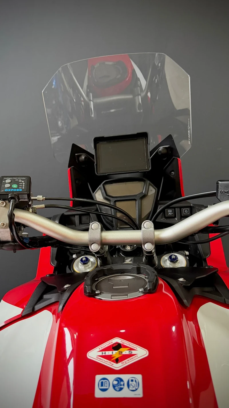 Honda Crf 1000 Africa Twin ABS/Bluetooth/Navi/Led 18 000 км, снимка 12 - Мотоциклети и мототехника - 53502336