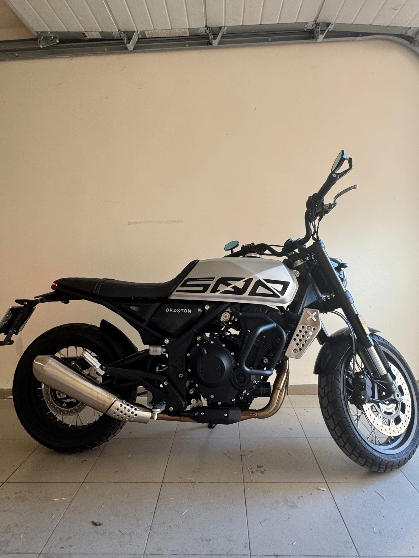 Brixton BX 125 Crossfire 500X, снимка 2 - Мотоциклети и мототехника - 55683275