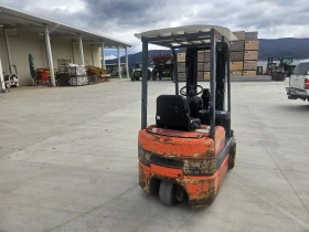 Електрокар Toyota, снимка 4